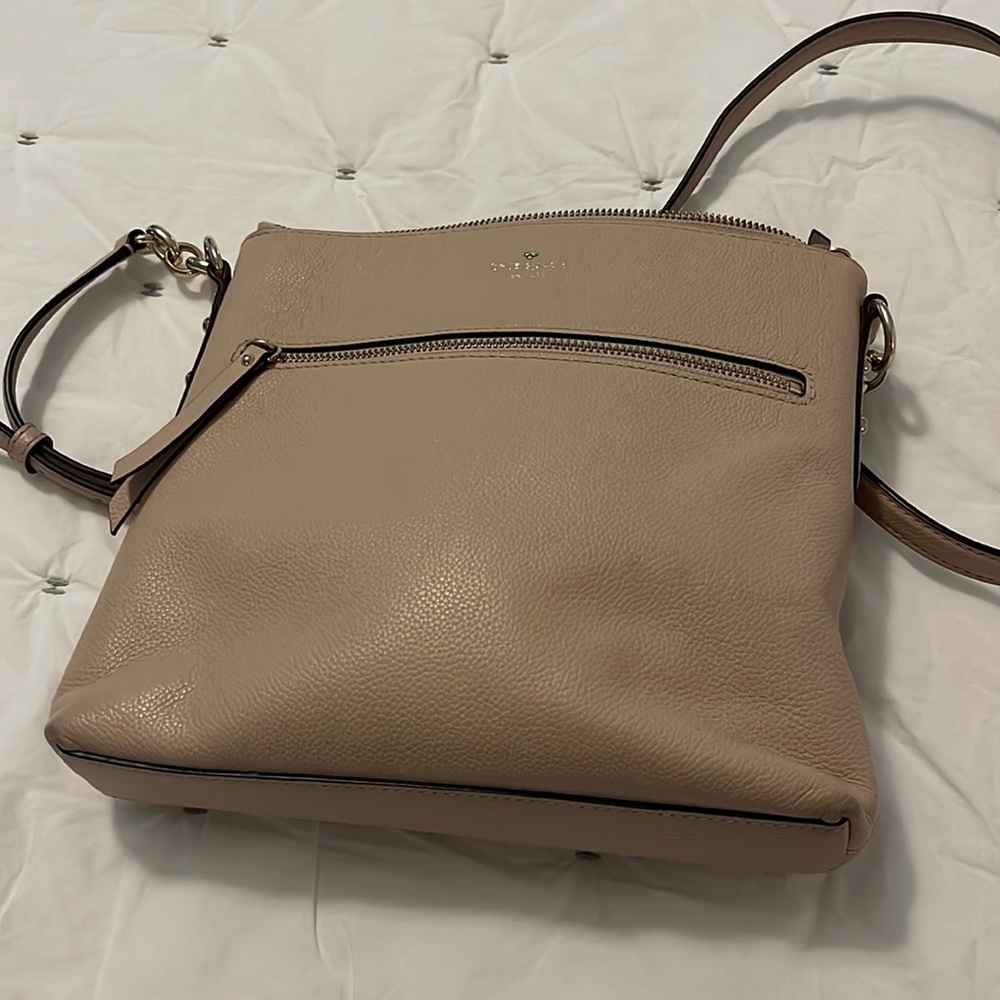 Kate Spade light pink / cream cross body
